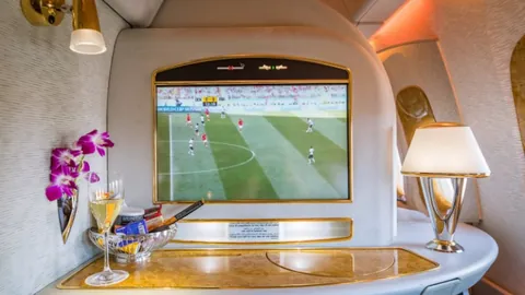 霍启刚谦让C位，高峰会或见证霍家新成员诞生？