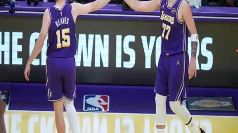 巴拉甲连胜主队气势强 客队表现坚韧